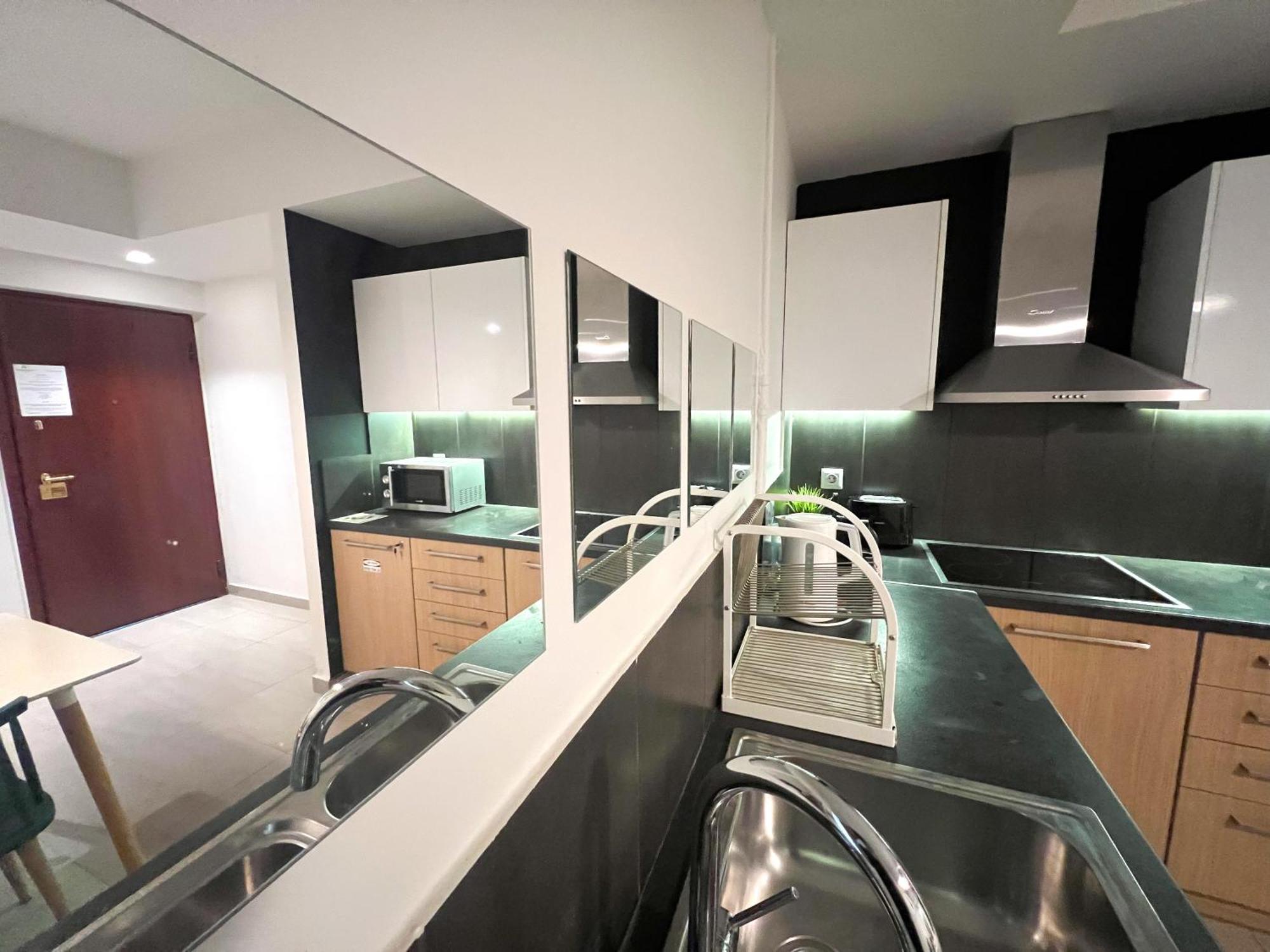 2 Bedroom Apartment Athens - Kallimarmaro Εξωτερικό φωτογραφία